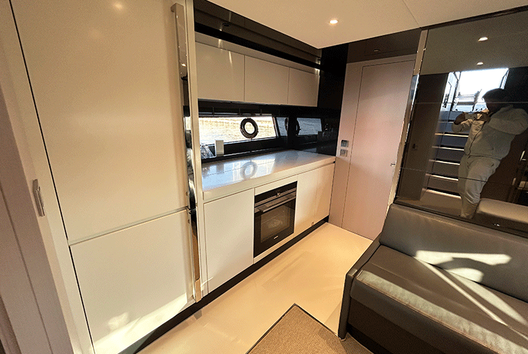 Riva 68 Diable